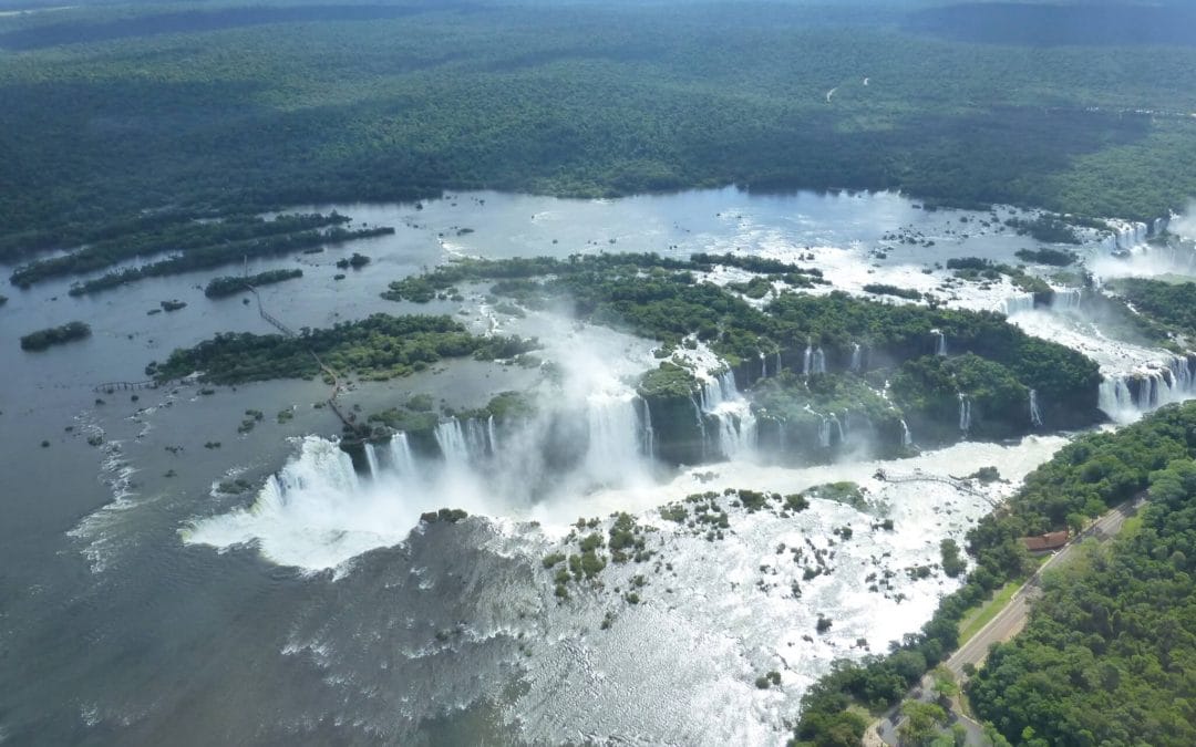 Iguazú Falls Brazil – A Panoramic Odyssey