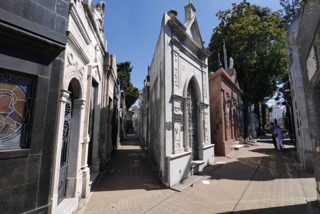 Recoletta Cemetery's peaceful setting