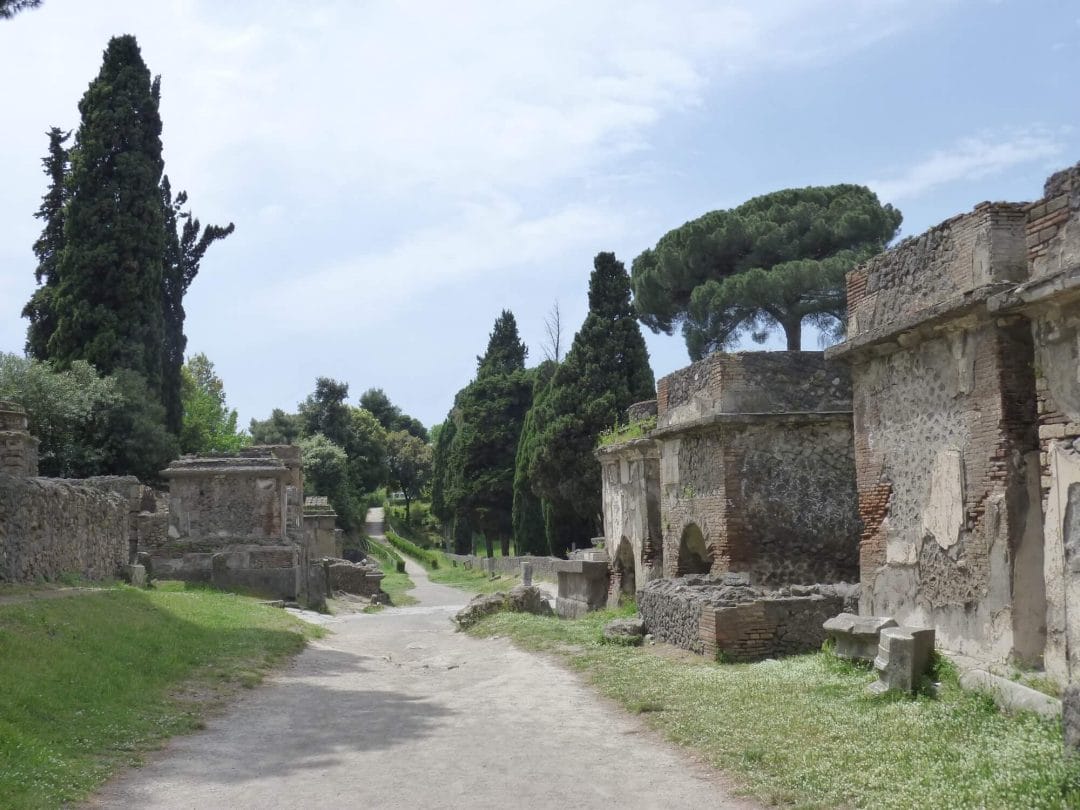 Pompeii Necropolis 