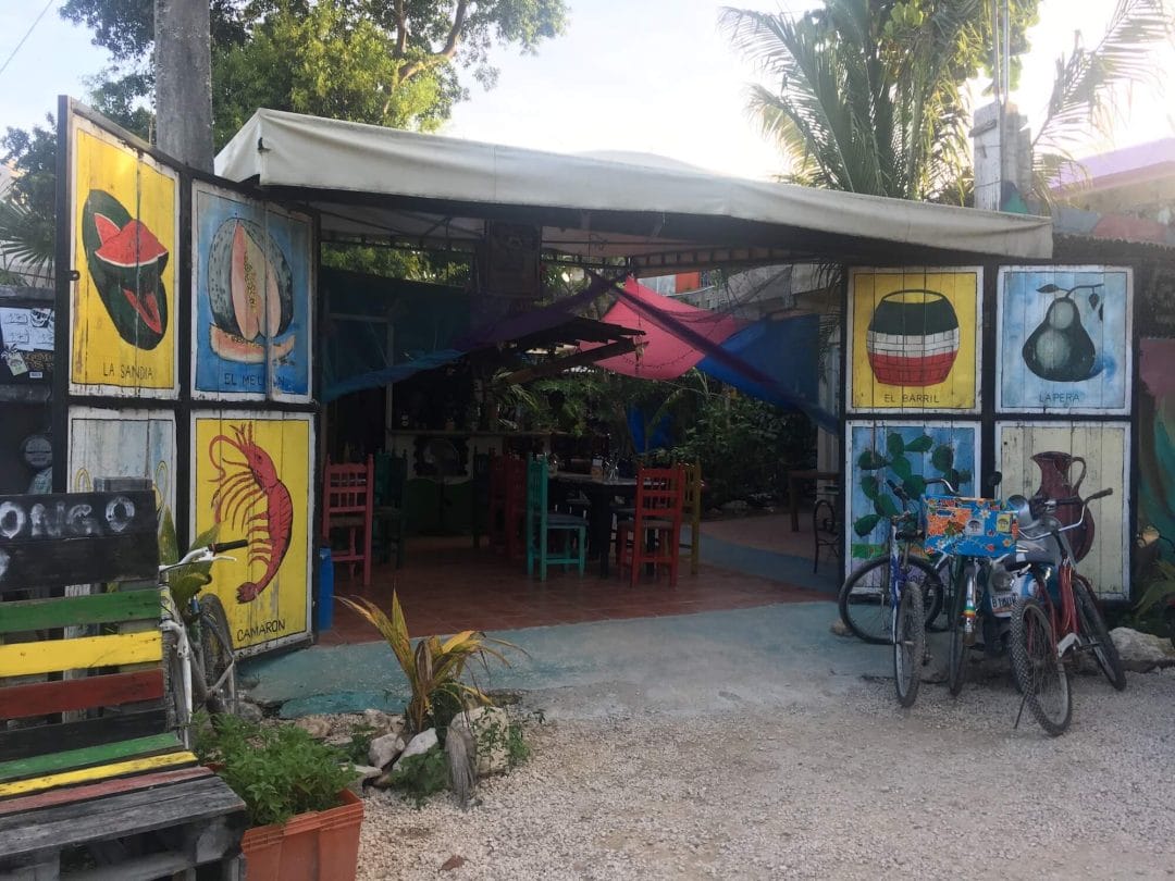 el hongo restaurant entrance, calle 19 sur playa del carmen