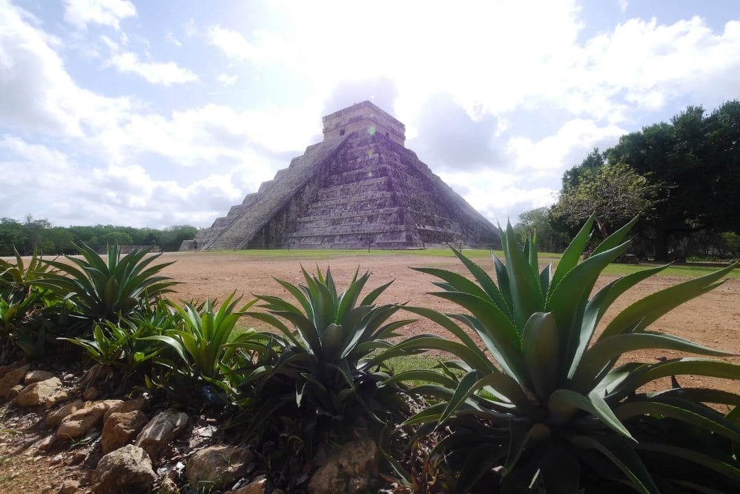 el castillo Chichen itza, temple kukulkan Chichen itza, mayan pyramids