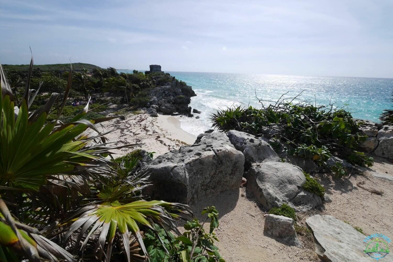 crowded Tulum, getting crowd free photos Tulum